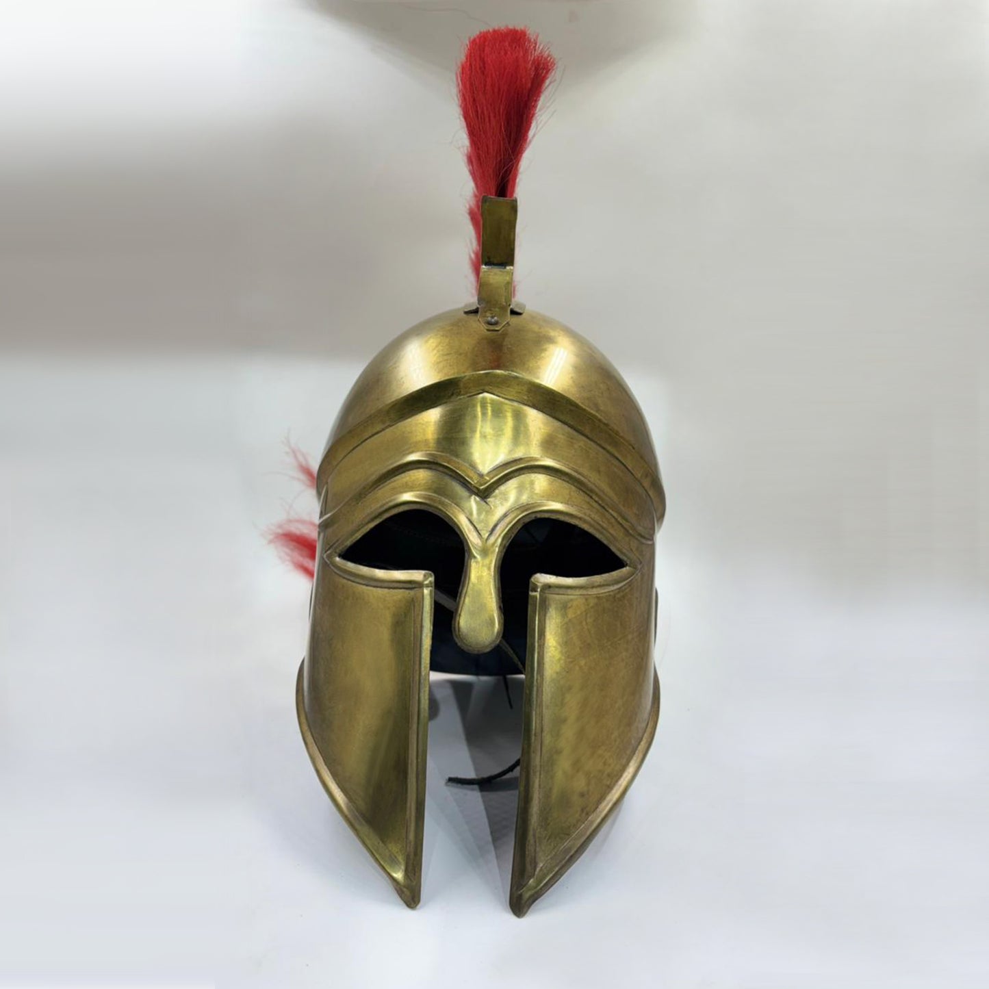 Corinthian Helmet with Brass Finish & Red Plume – Handcrafted Greek Spartan Armor for Cosplay, LARP & Renaissance (HT-A036)