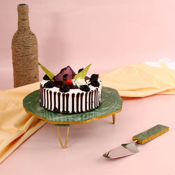 Resin Cake Stand With Server (Green)