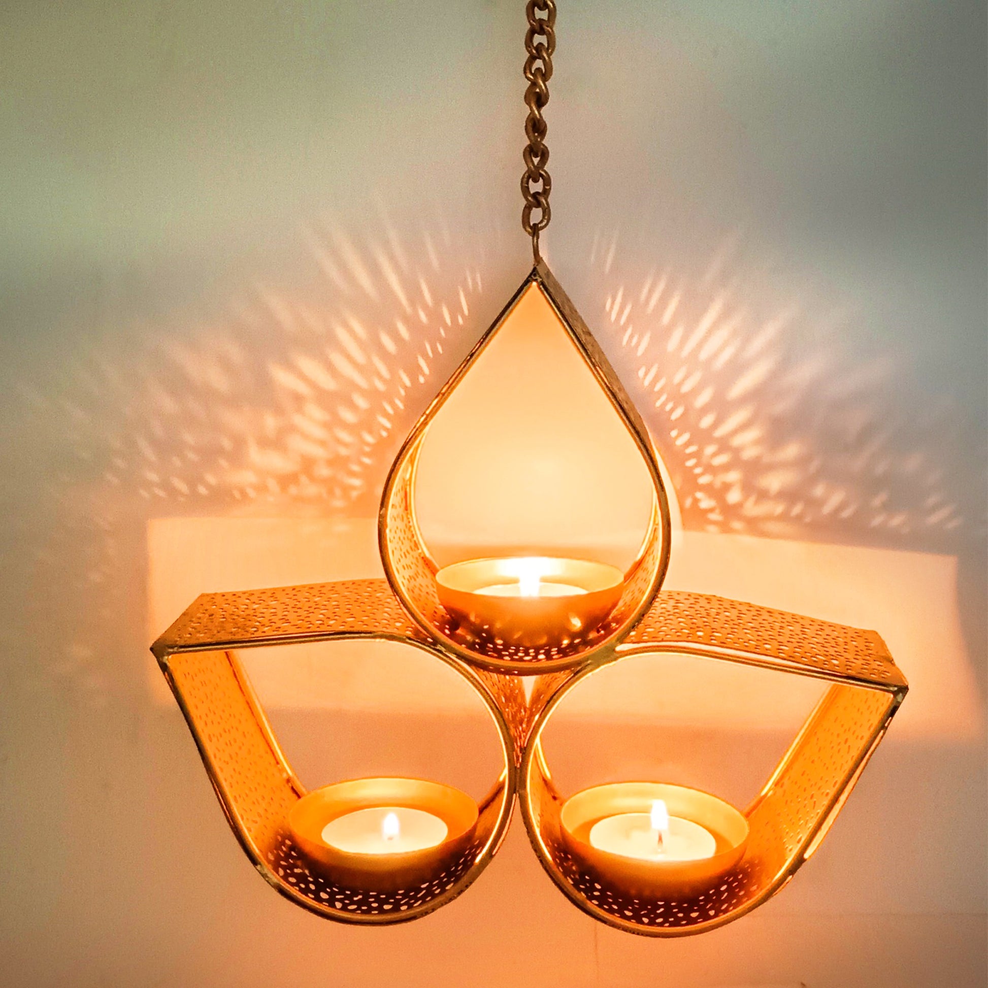 Decorative metal lantern for balcony or festive décor