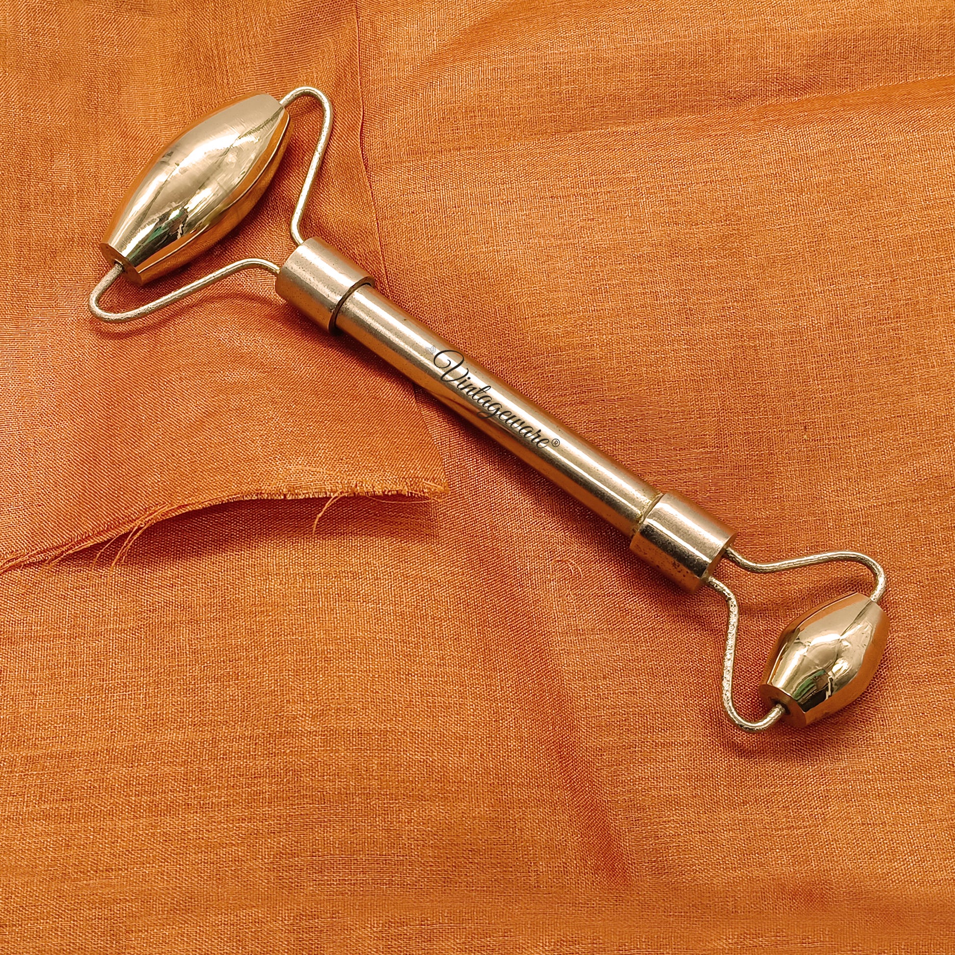 Kansa Face Roller Scraping With Steel Handle - Vintageware