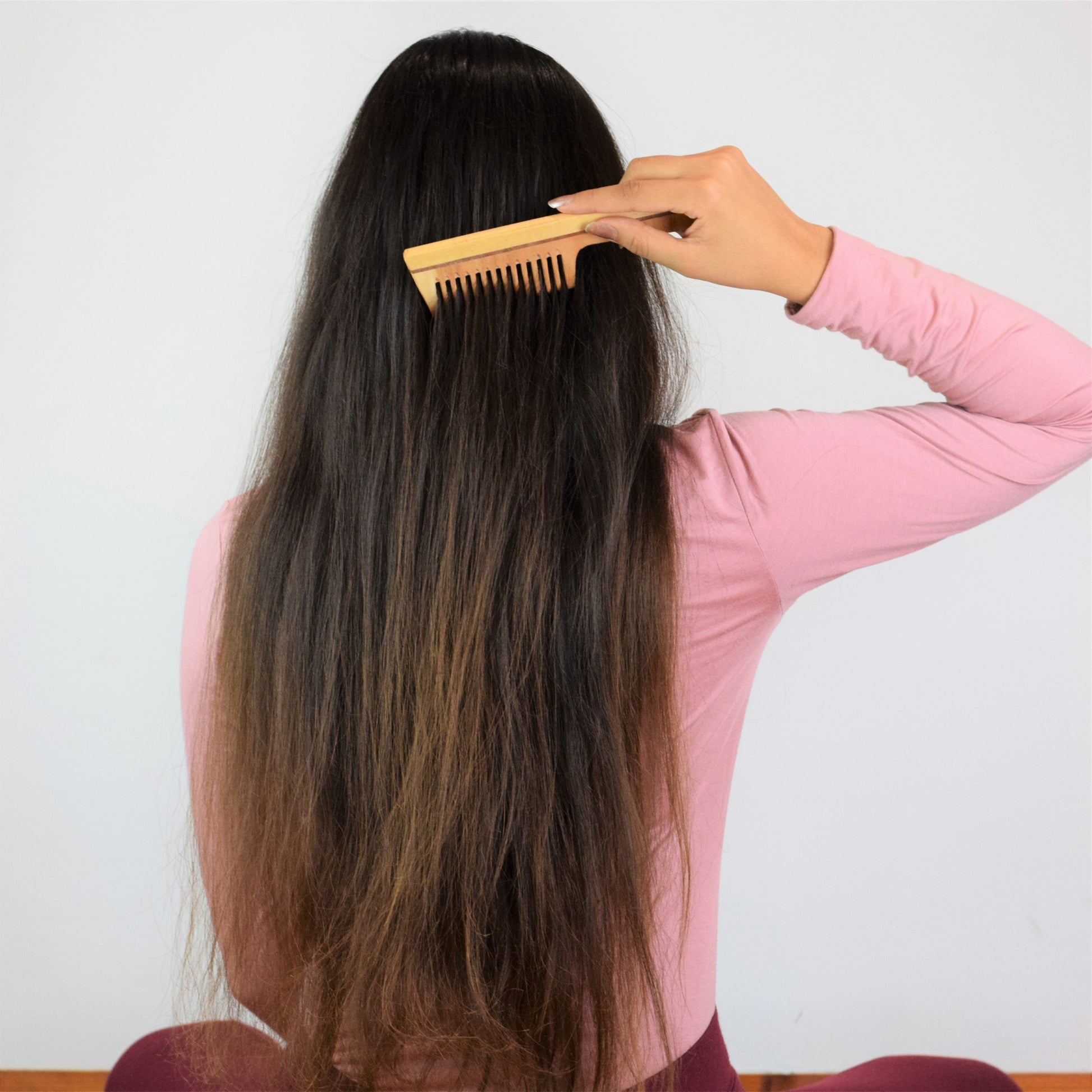 Wide Tooth Neem Wood Comb with Handle - Vintageware