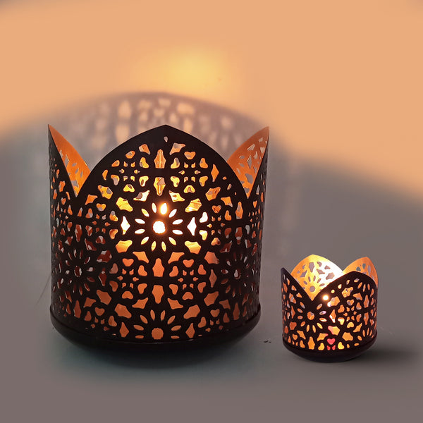 Metal Tealight Candle Holders (Flower Shape, Black & Gold)