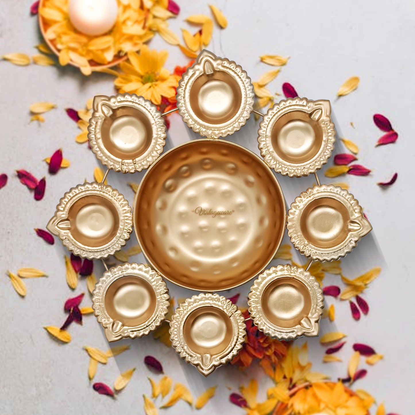 Urli Diya With Multiple Diyas – Perfect For Festive Vibes