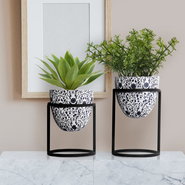 planter stand metal