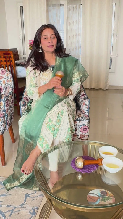 Vintageware® Kansa Vatki Foot Massager with Kansa Comb | Ayurvedic Foot Care & Relaxation Tool